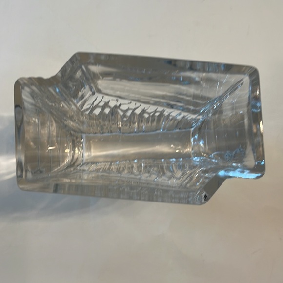 Glass Rectangular Vase EUC - Picture 8 of 17